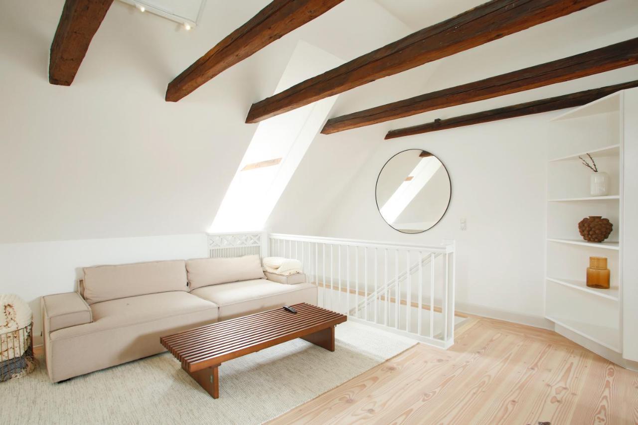 Apartment Modern 3br Duplex In Nyhavn W Private Balcony